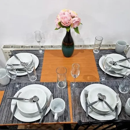 *f1*gh* Setup For Your Relaxed & Amazing + Free Parking + Free Fast Wifi * Apartmán Leeds (West Yorkshire)
